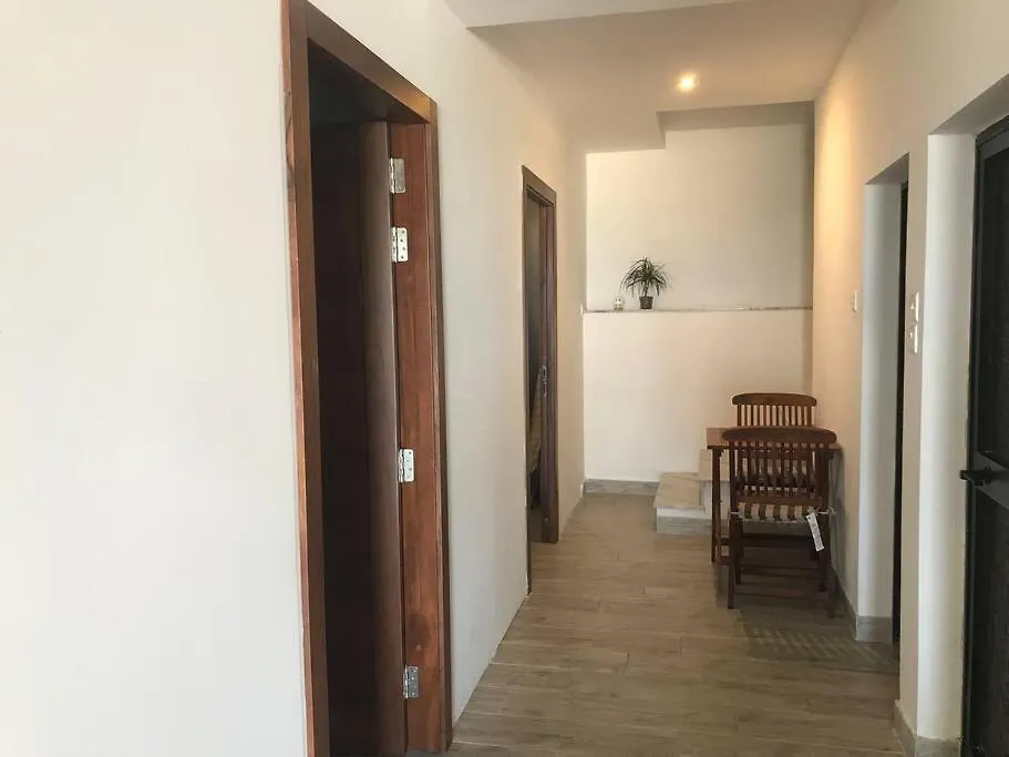 Seafront, 2 Bed Apartment In Quiet Central Area Pembroke